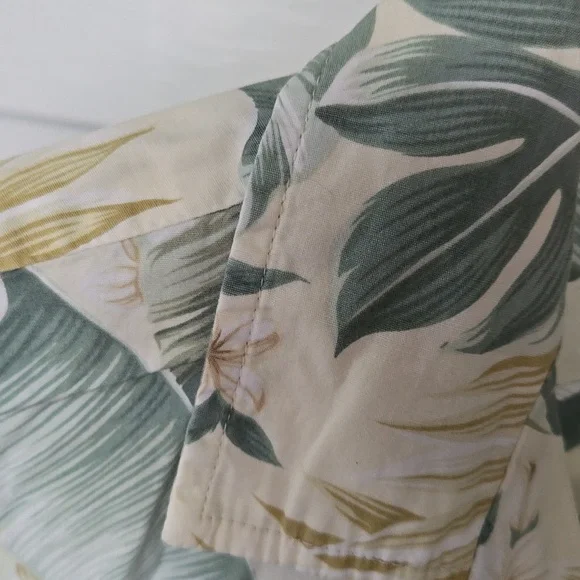 ALOHA REPUBLIC Tropical Leaf  Shirt - Picture 3 of 9